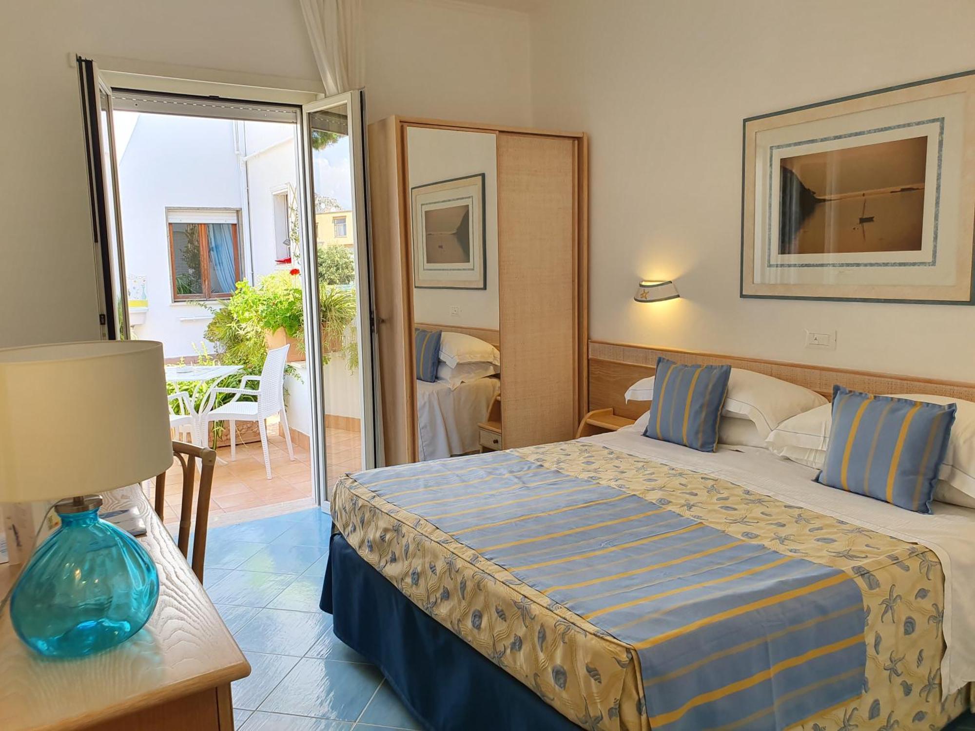 Hotel Aurora Sperlonga Zewnętrze zdjęcie