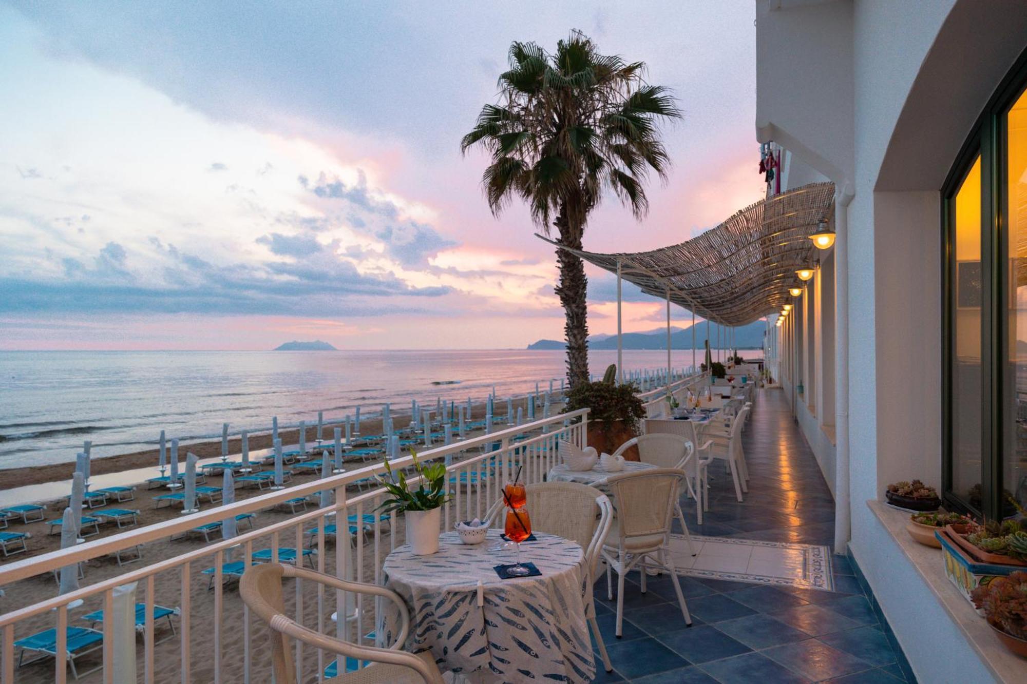 Hotel Aurora Sperlonga Zewnętrze zdjęcie